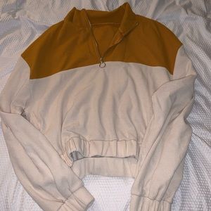 Crop half zip